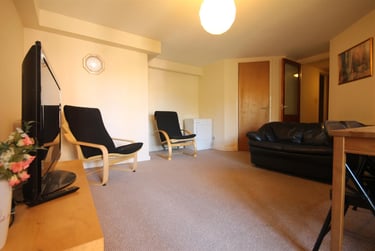 2 bed flat, The Chare, Newcastle Upon Tyne, Newcastle, NE14DD - Image 2